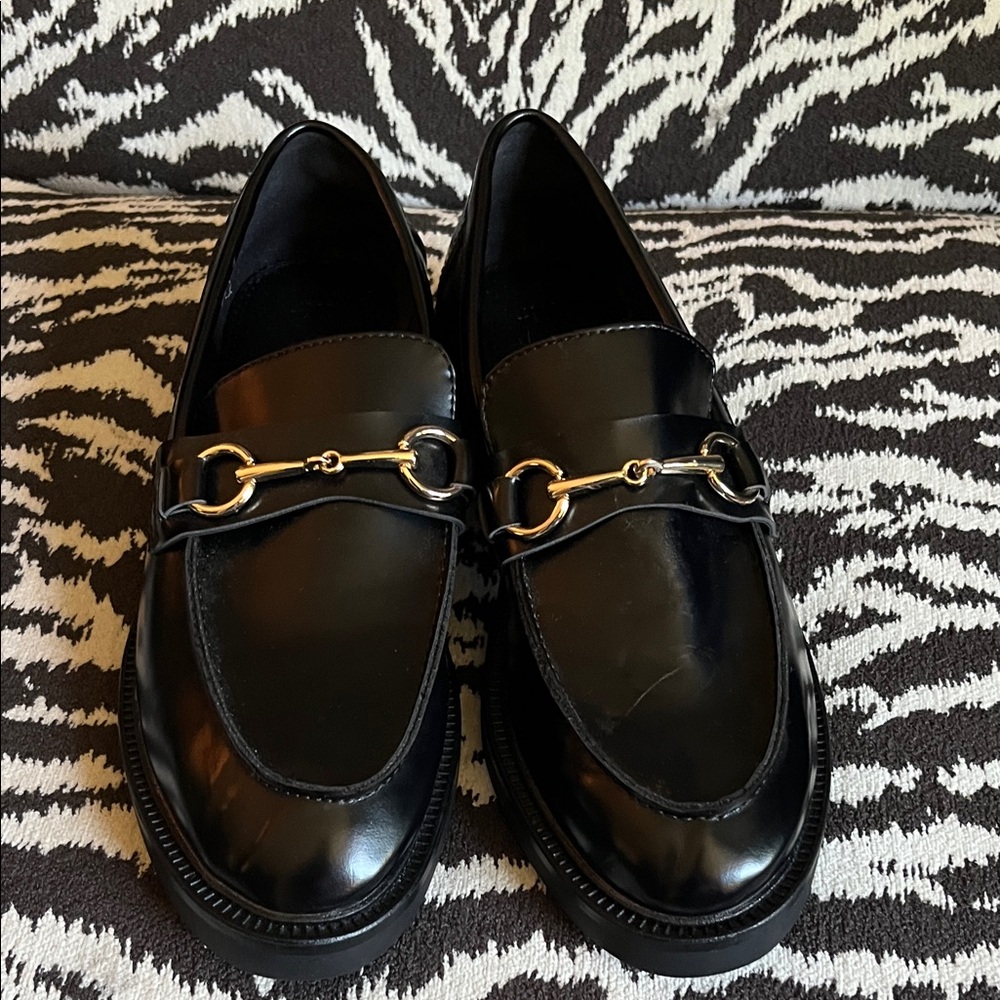 NEW H&M gold buckle loafers 40